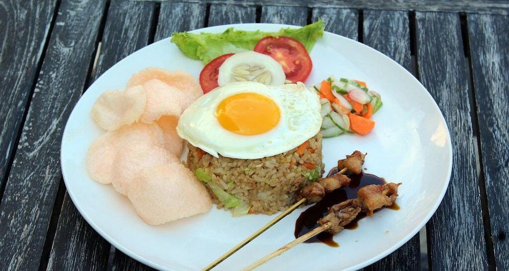 Melati Resort & Hotel Kuta  Екстер'єр фото
